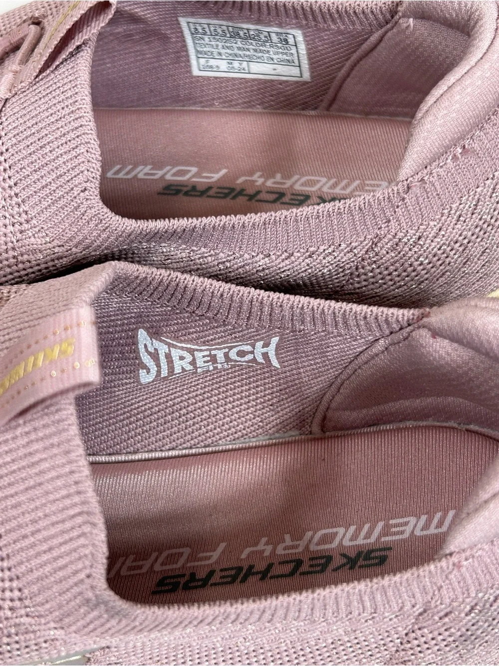 Skechers Summits Pixi Dusty Pink Gold Trim Slip-On Free Hands Knit Sneakers 8.5